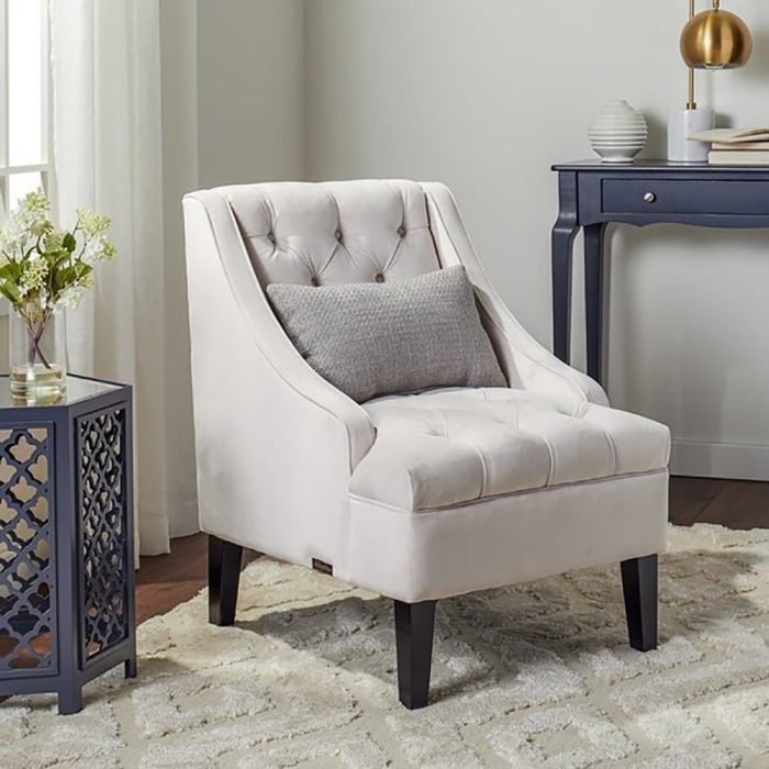 Ivory-Velvet-Tufted-Accent-Chair-1-1-700x700-1.jpg