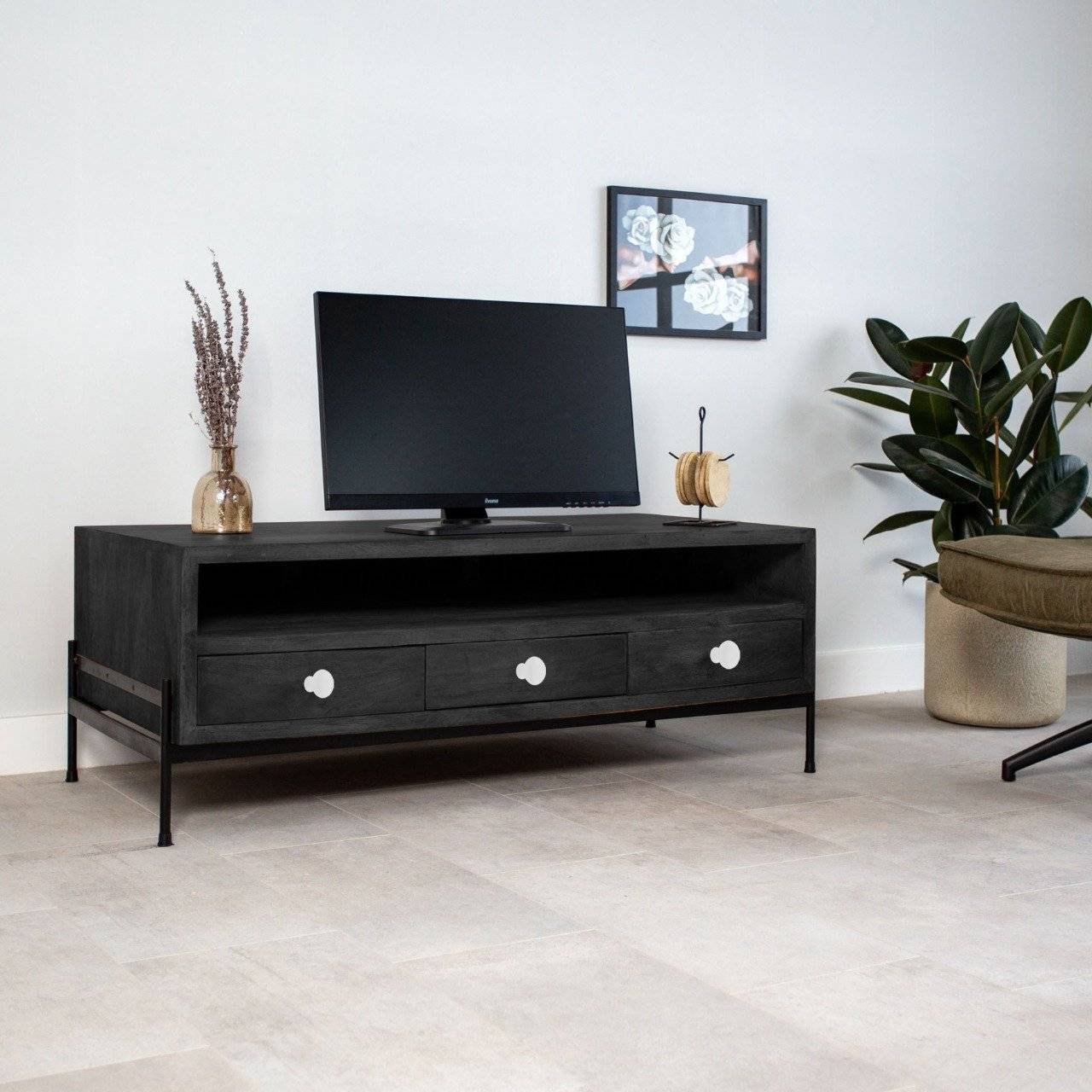 fatima-tv-cabinet.jpg