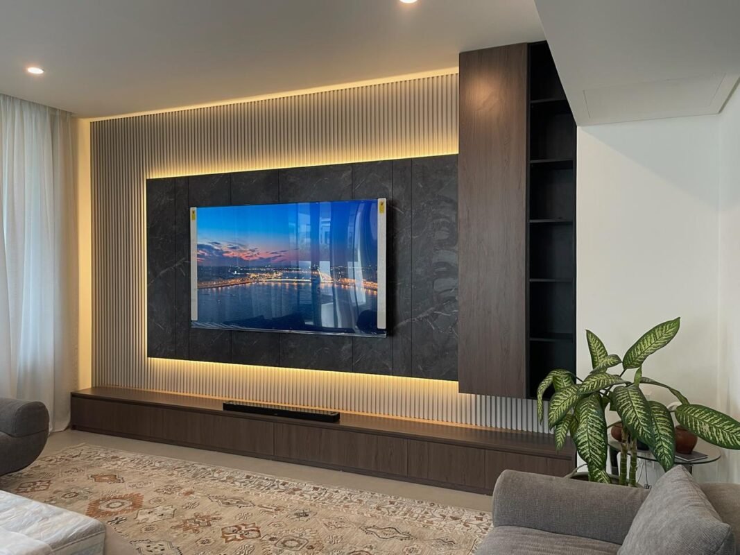 contemporary media unit
