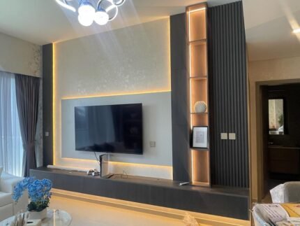 High gloss TV unit