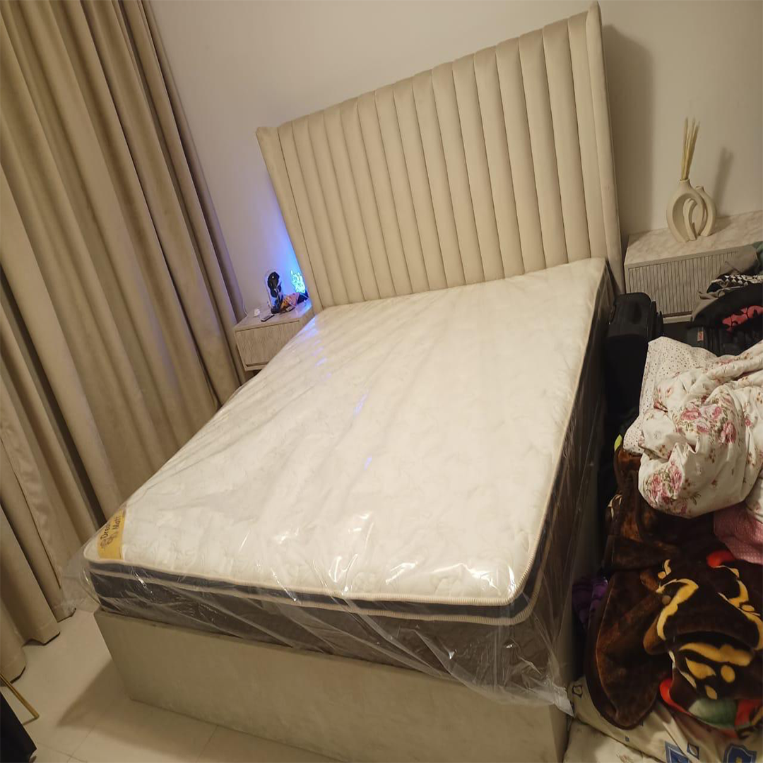 Velmor Crest Bed Velmor Crest Bed