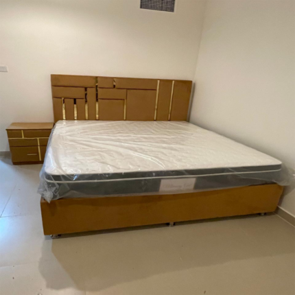 Golden Axis Panel Bed